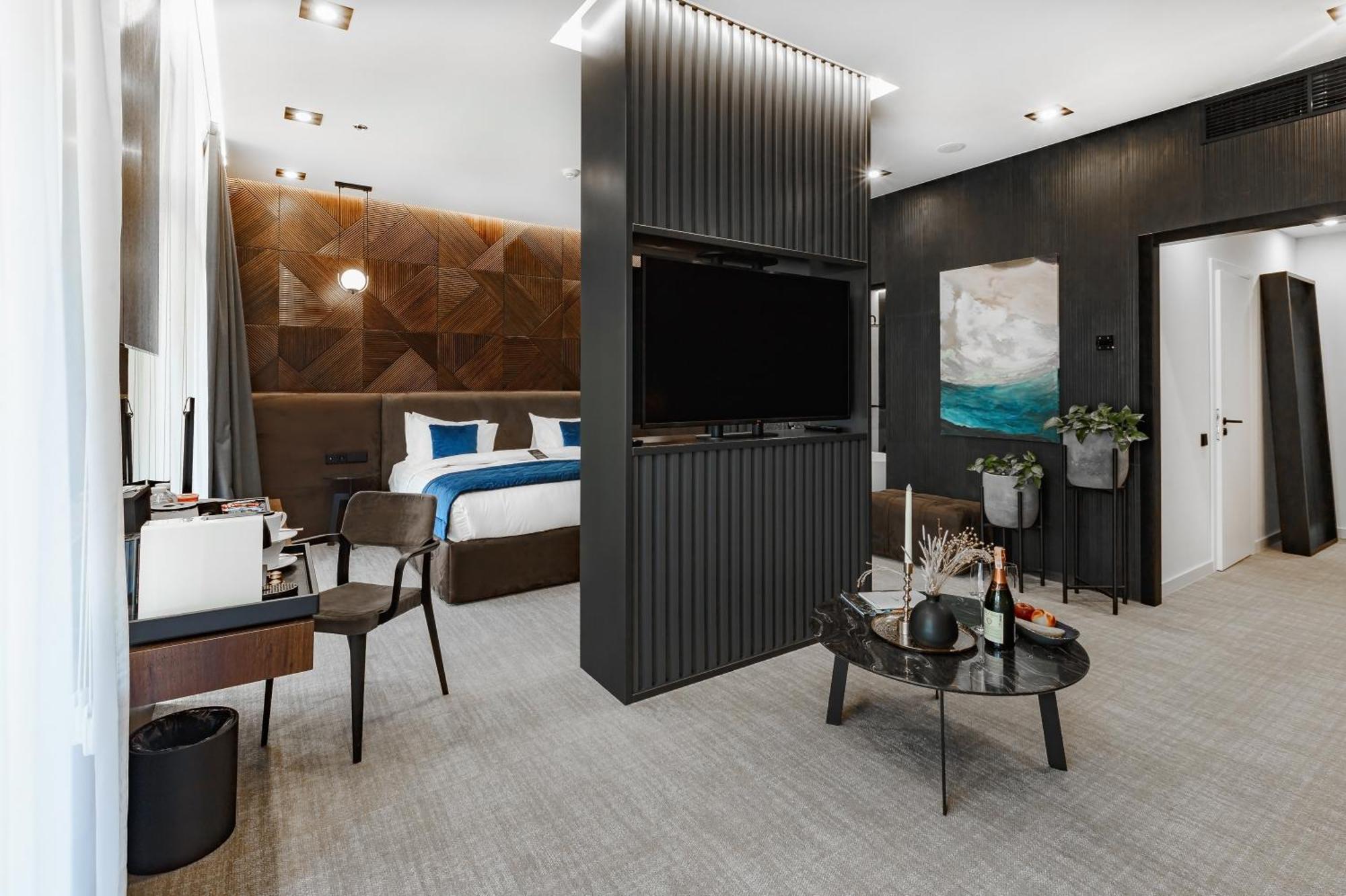Emily Resort Lviv Exterior photo